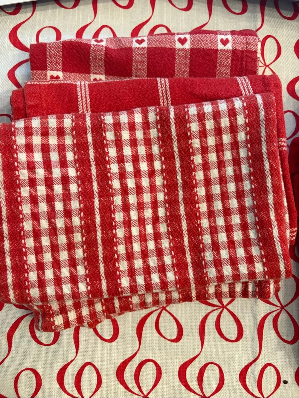 Red and White Checkered Kitchen Towels - Set of 3
